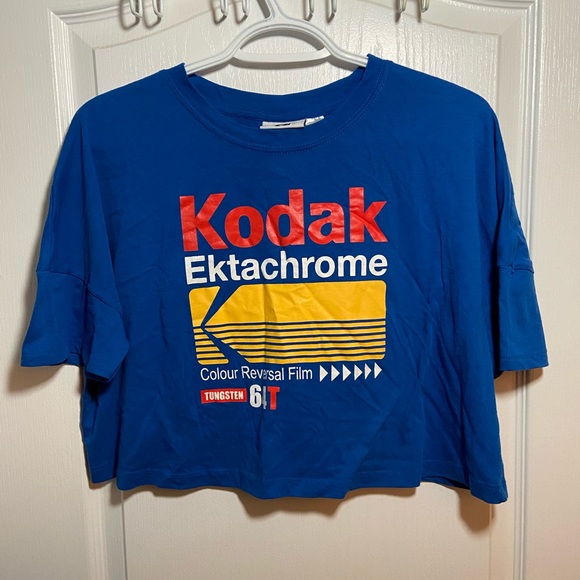 Tops - Vintage Women’s Kodak Ektachrome cropped tshirt size M